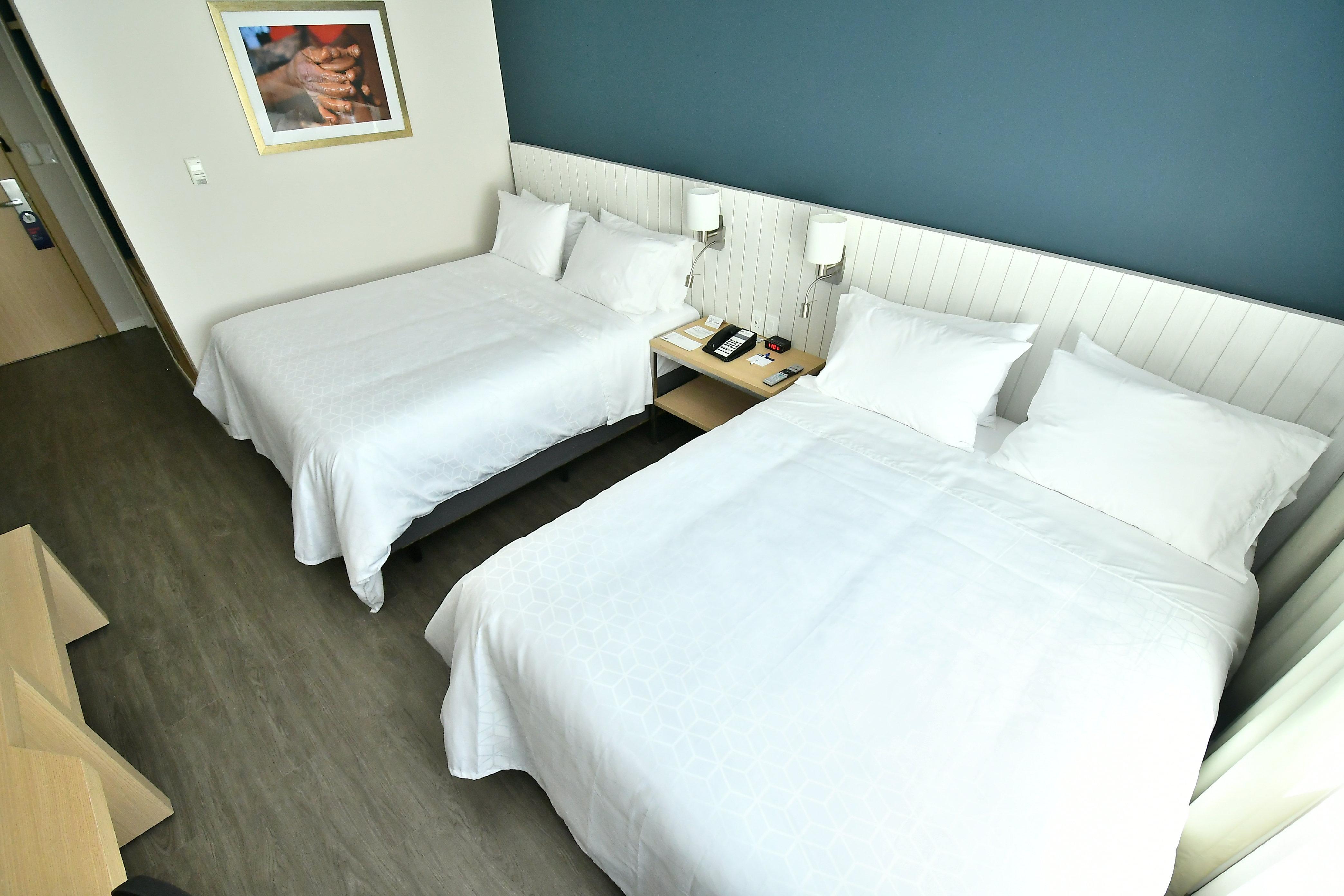 Holiday Inn Express Asuncion Aviadores , An Ihg Hotel Екстер'єр фото