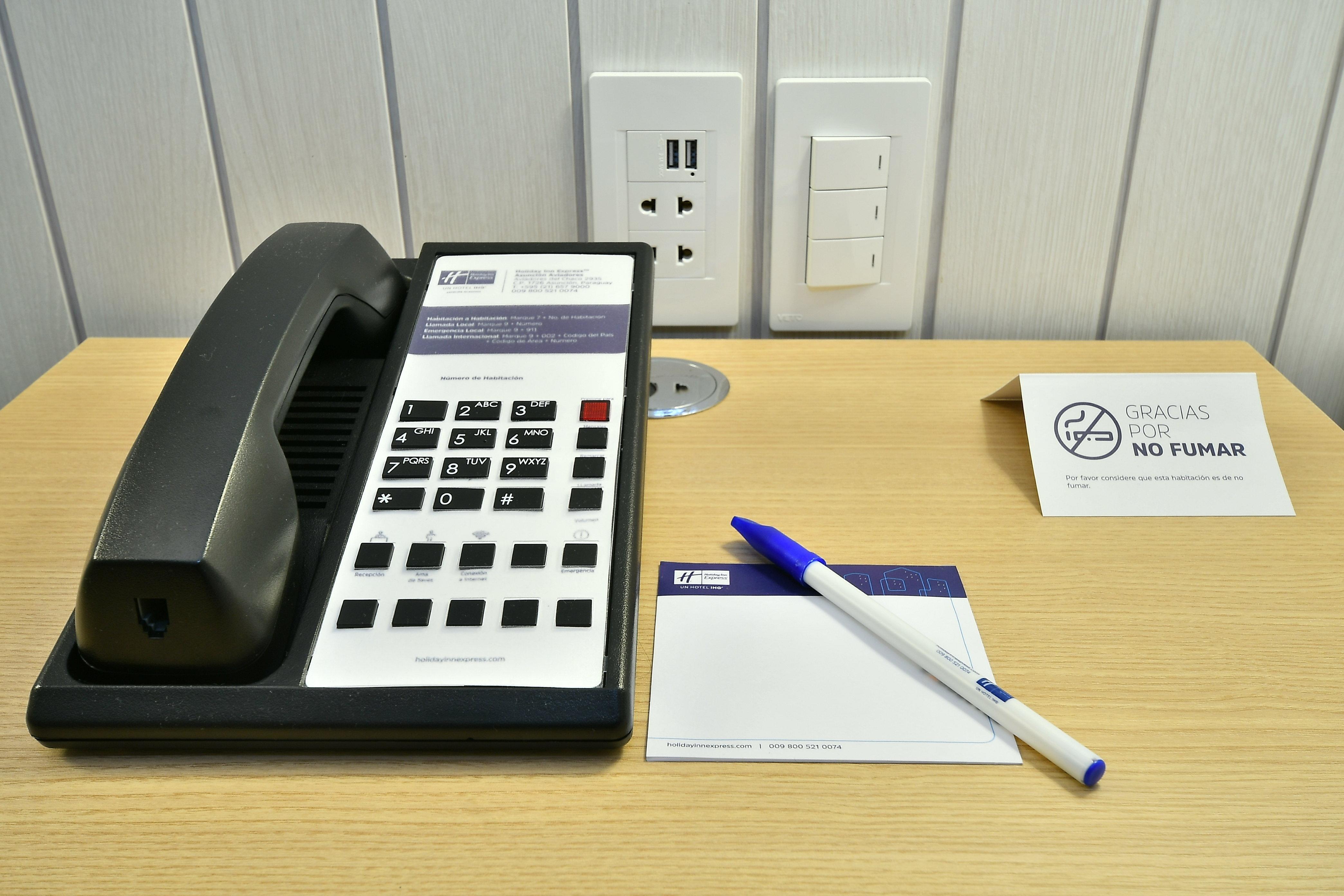 Holiday Inn Express Asuncion Aviadores By Ihg Екстер'єр фото