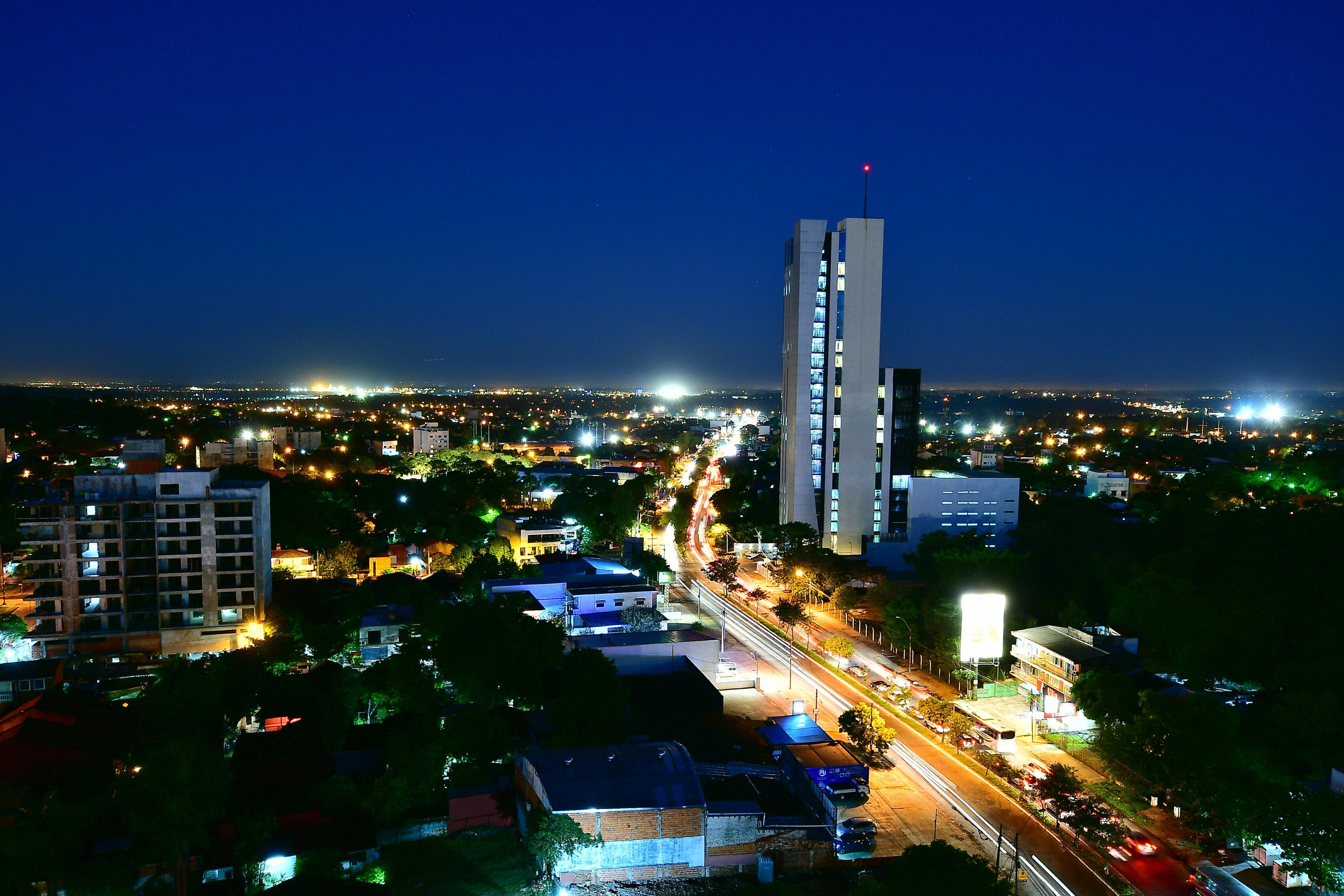 Holiday Inn Express Asuncion Aviadores , An Ihg Hotel Екстер'єр фото