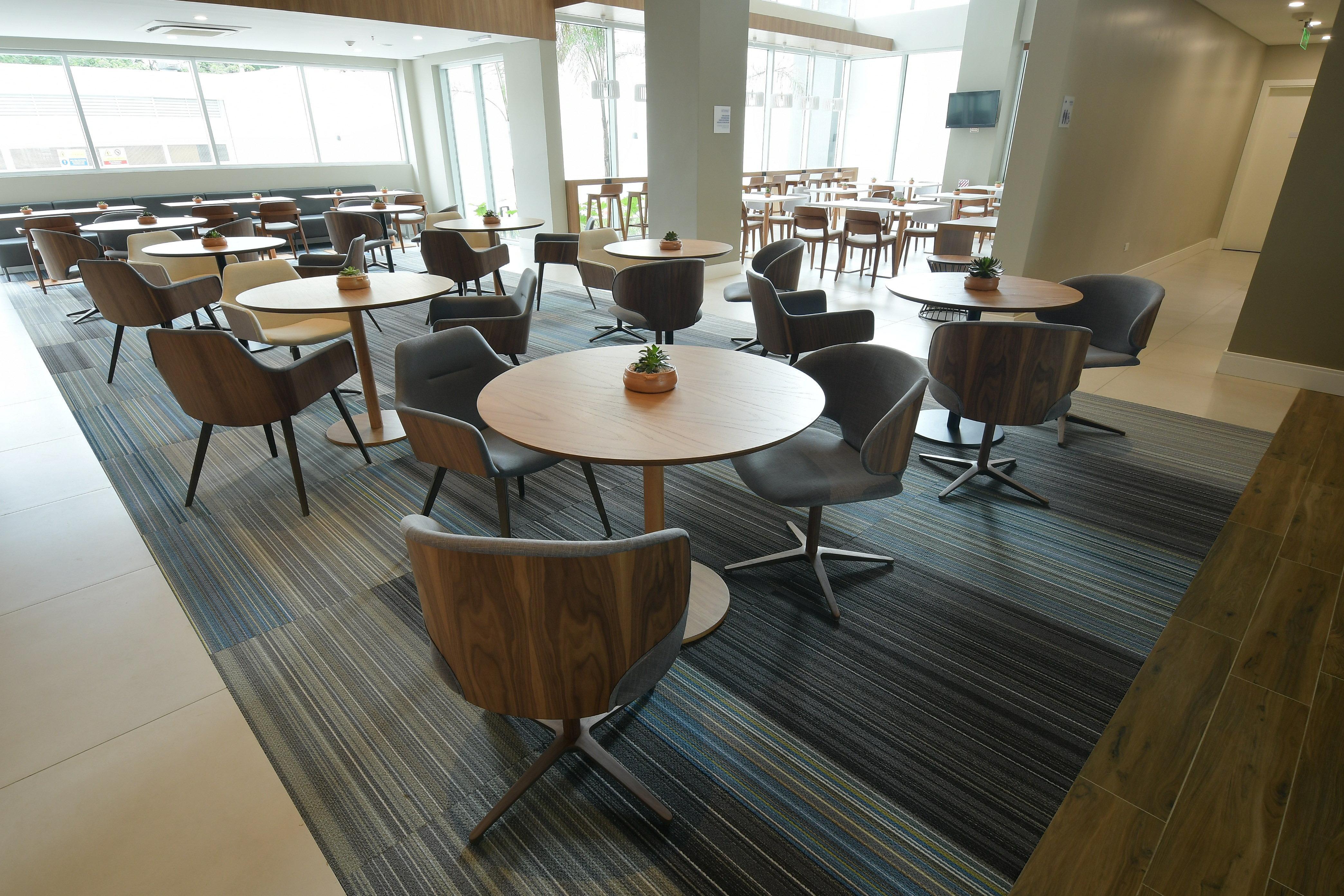Holiday Inn Express Asuncion Aviadores By Ihg Екстер'єр фото