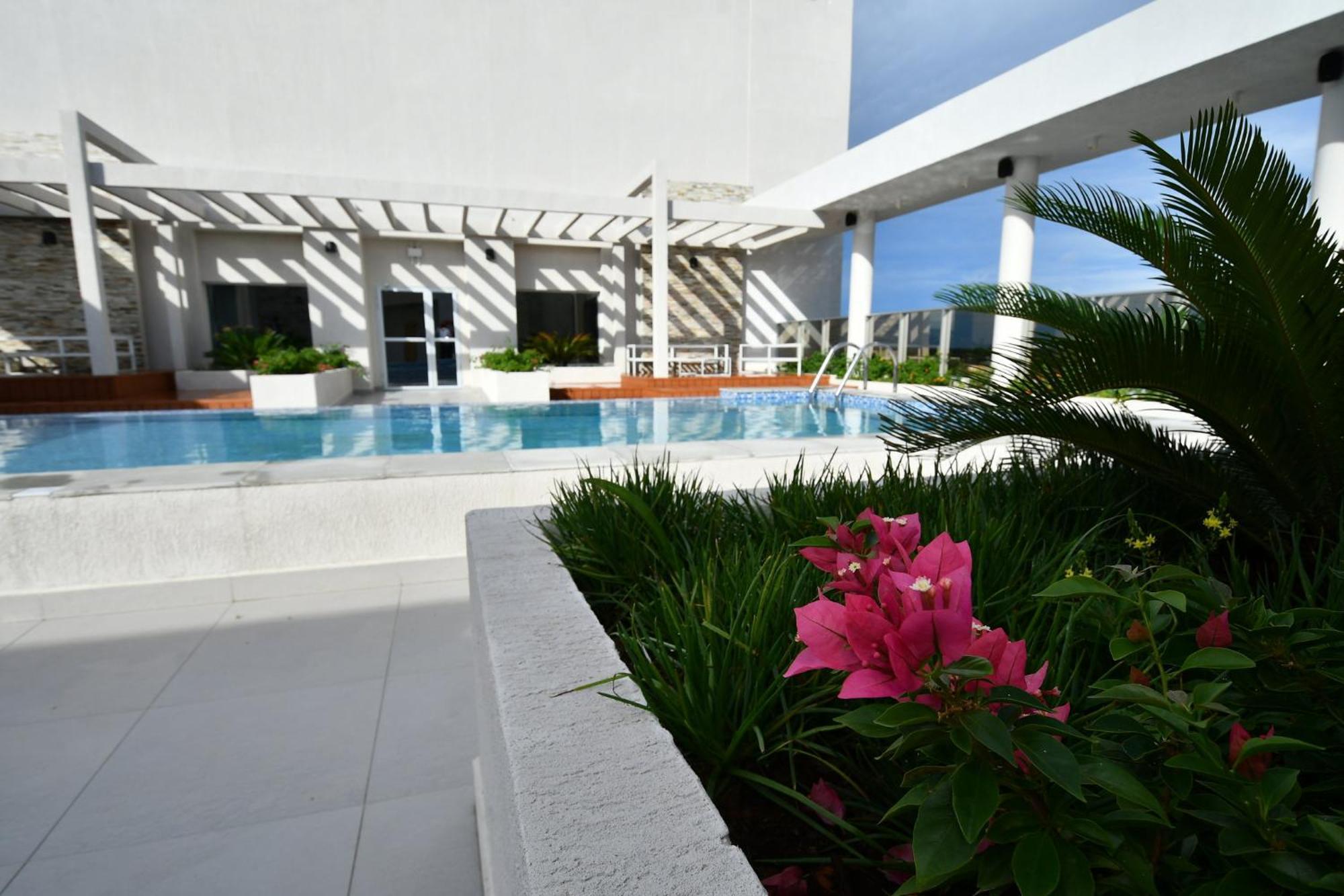 Holiday Inn Express Asuncion Aviadores By Ihg Екстер'єр фото