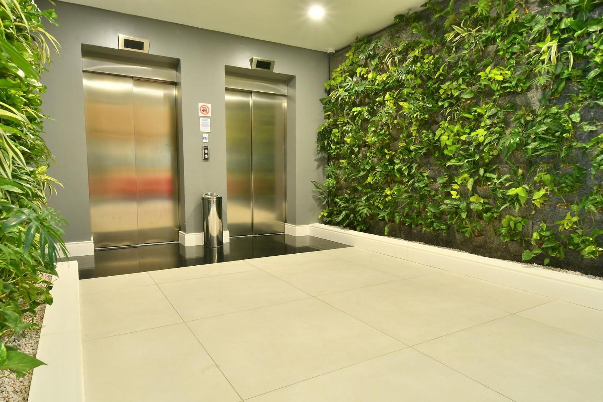 Holiday Inn Express Asuncion Aviadores By Ihg Екстер'єр фото